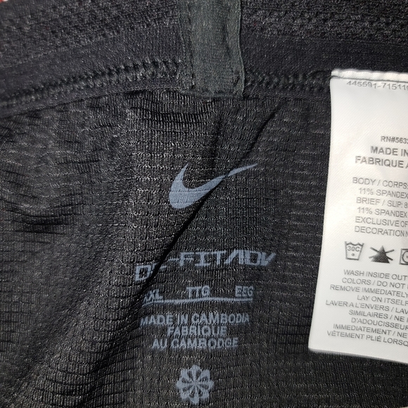 RED 2XL NWT Nike AeroSwift 1/2 Length Running Shorts XXL RED and BLACK. - Picture 4 of 5